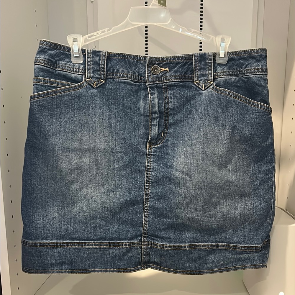 St. John’s Bay Stretch Denim Blue Women's Skort